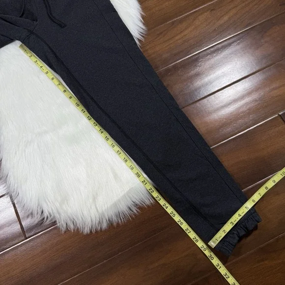 Lululemon Women's Size 4 Charcoal Gray Cotton Blend Jogger Pants - Picture 5 of 9